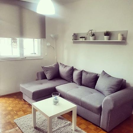 Apartman Kej Pirot Dış mekan fotoğraf